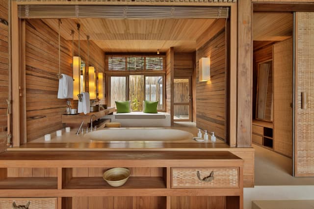 Beachfront 2-Bedroom Pool Villa