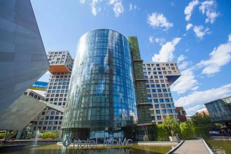 โรงแรมเอ็มโอเอ็มซี โรงแรมเอ็มโอเอ็มซี