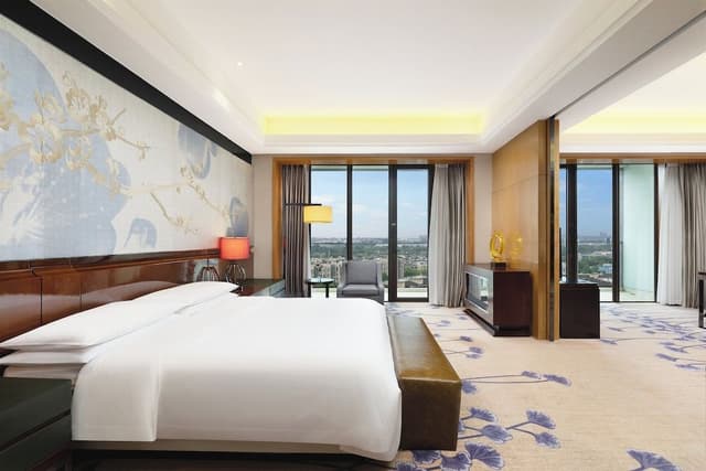 1 Bedroom Suite Balcony