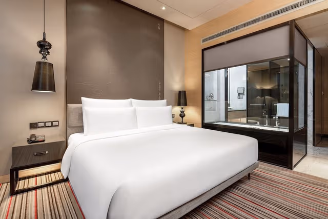Executive Room, 1 King Bed