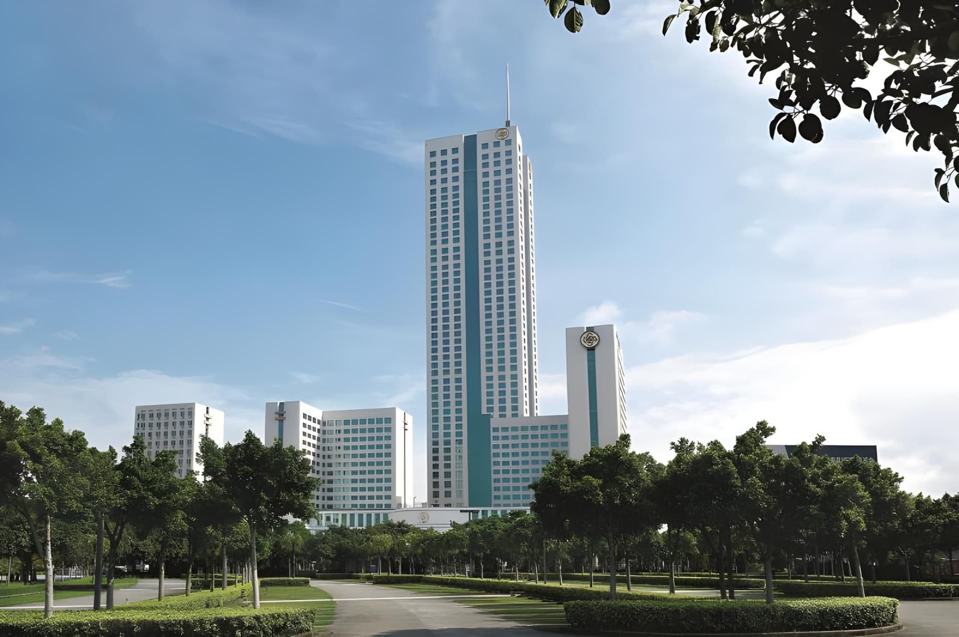 โรงแรมรีกัล พาเลซ โรงแรมรีกัล พาเลซ