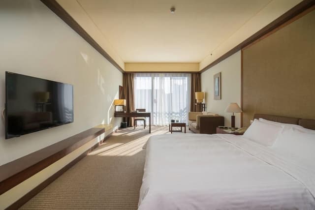 Superior Room Queen