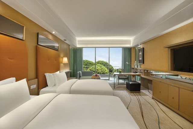 Deluxe Twin Room, Multiple Beds, Balcony, Mountain View