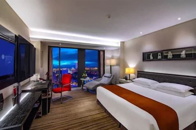 Deluxe Room, 1 King Bed (Executive)