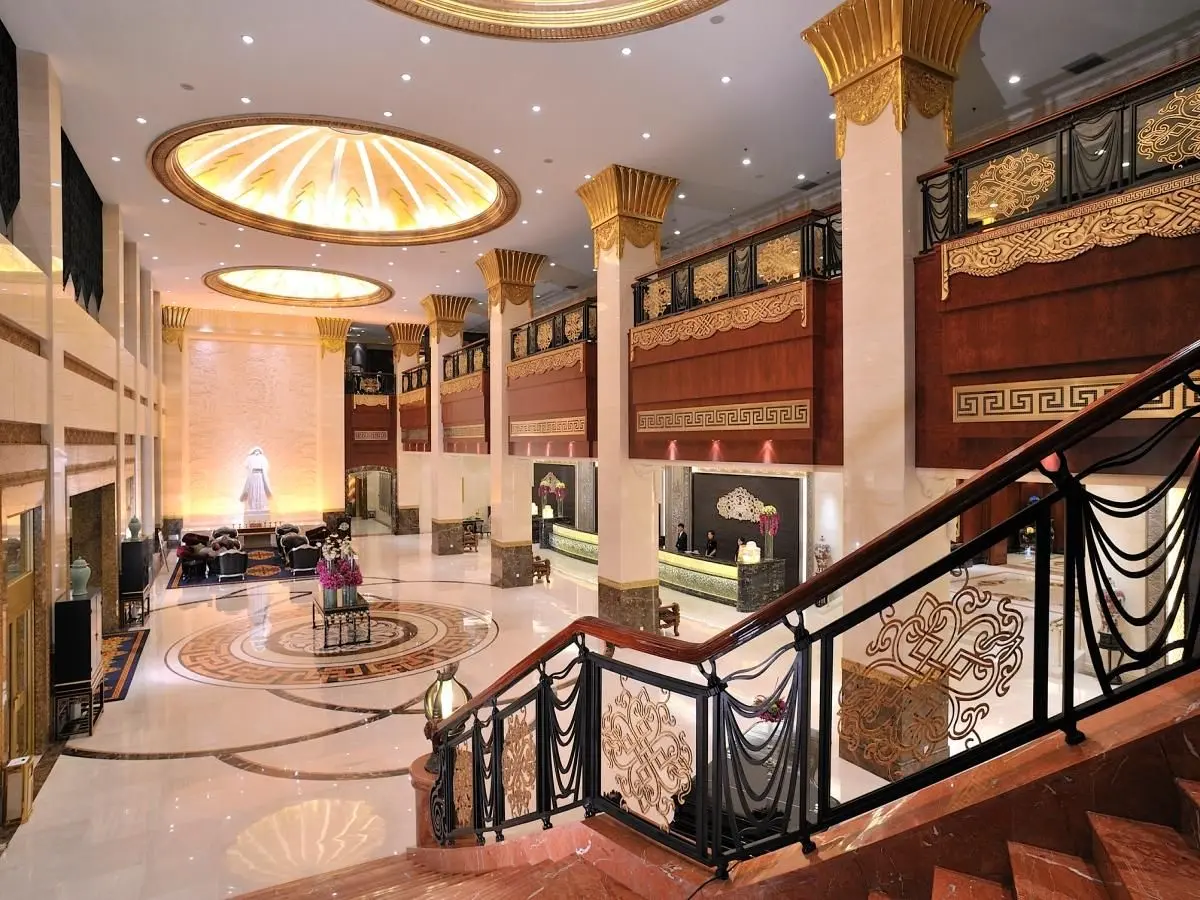 โรงแรมโฮฮอท อินเนอร์ มองโกเลีย โรงแรมโฮฮอท อินเนอร์ มองโกเลีย