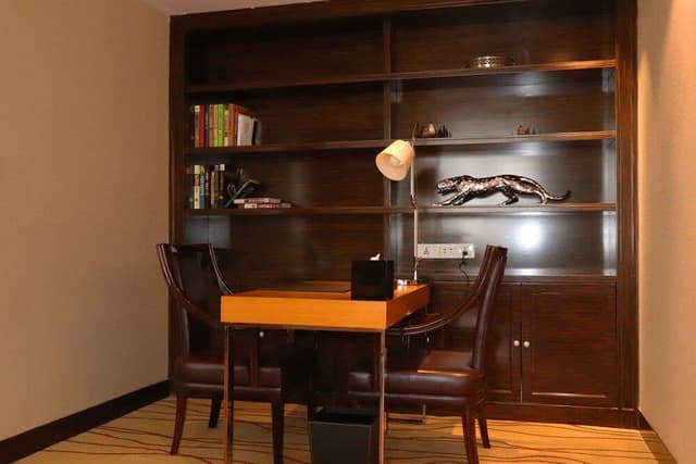 Suite, 1 Bedroom, Balcony