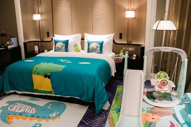 Room, 1 King Bed (Theme Room, T Rex)