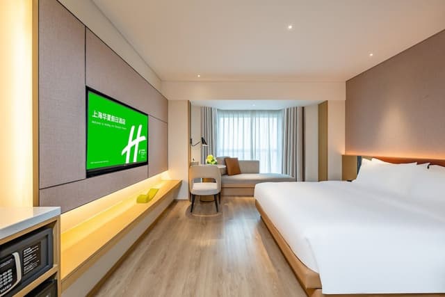 Premium Room, 1 King Bed