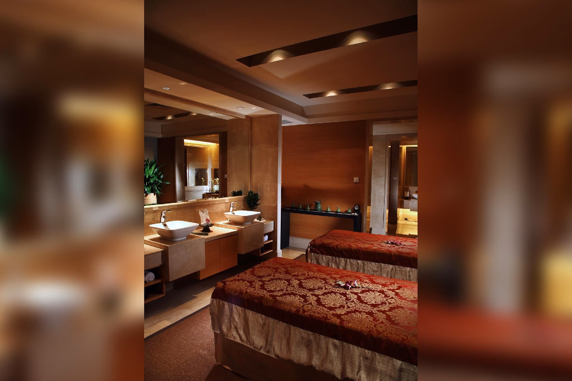 โรงแรมเดอะลองเกอมองท์ เซี่ยงไฮ้ (The Longemont Shanghai Hotel)1