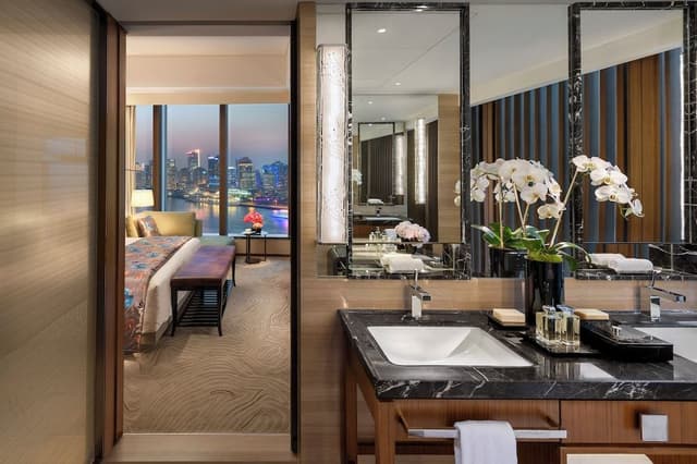 Suite, 1 King Bed (Twin Star)
