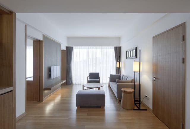 Deluxe Sea View Suite