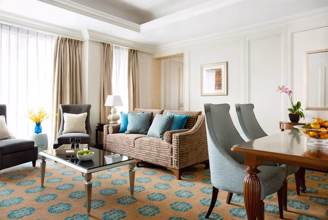 Club One-Bedroom Suite