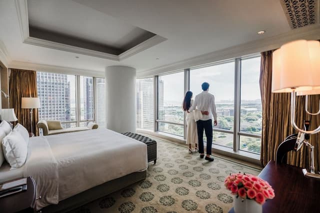 Club Executive Suite
