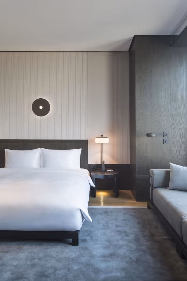 Deluxe Room, 1 King Bed