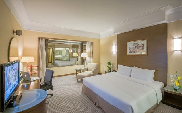 Commercial Room