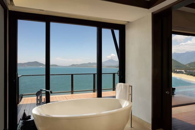 Three Bedroom Seaview Hill Villa with Heated Pool