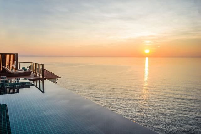 Two Bedroom Seaview Hill Pool Villa