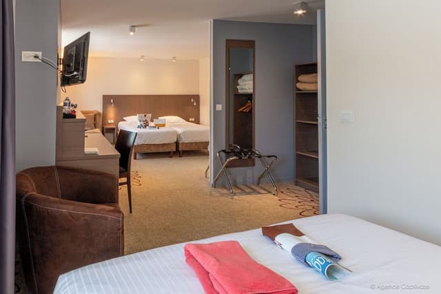 Family Suite, City View