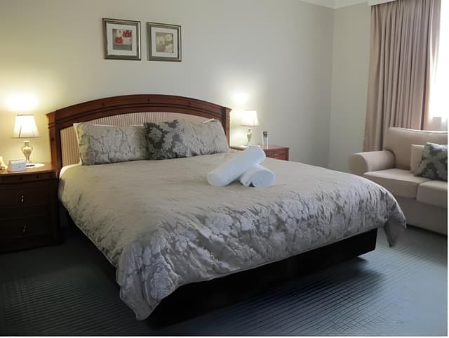 Superior King Room