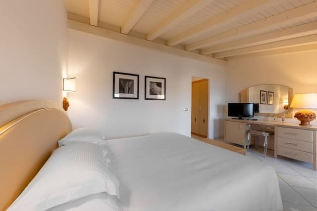 Standard Double Room, Sea View (Balcony)