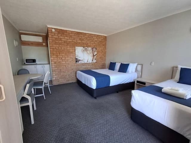 Deluxe Twin Room, Garden View