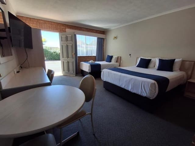 Deluxe Twin Room, Garden View