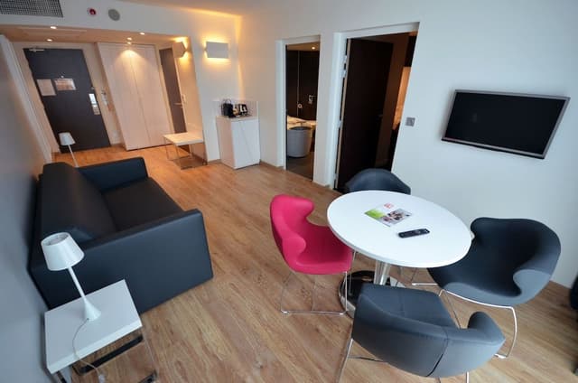 Suite, 1 King Bed with Sofa bed