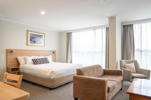 Executive Suite with Spa Bath