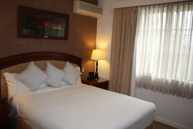 Deluxe Room, 1 Queen Bed