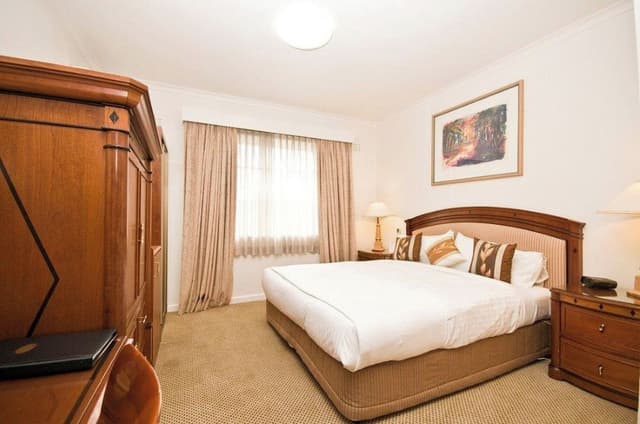 Deluxe Room, 1 King Bed