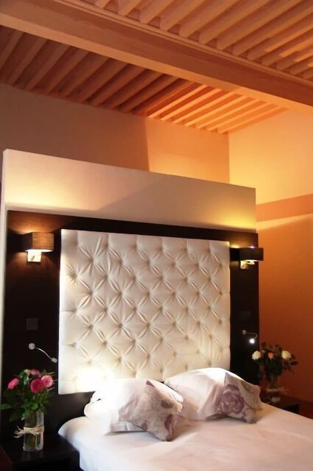 Junior Suite, 1 Queen Bed, Non Smoking