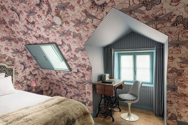 Comfort Room