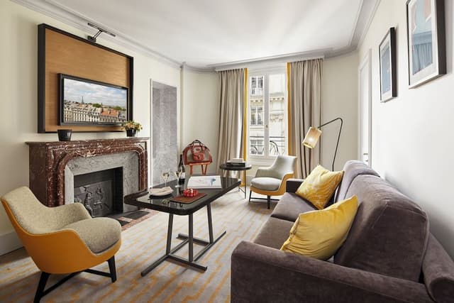 Suite