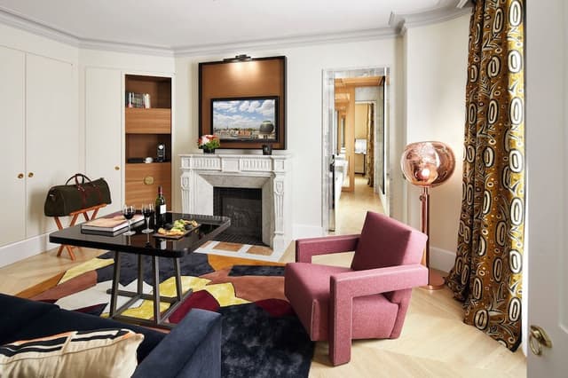 Suite