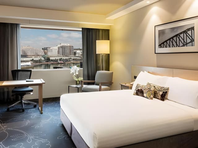 Deluxe King Room