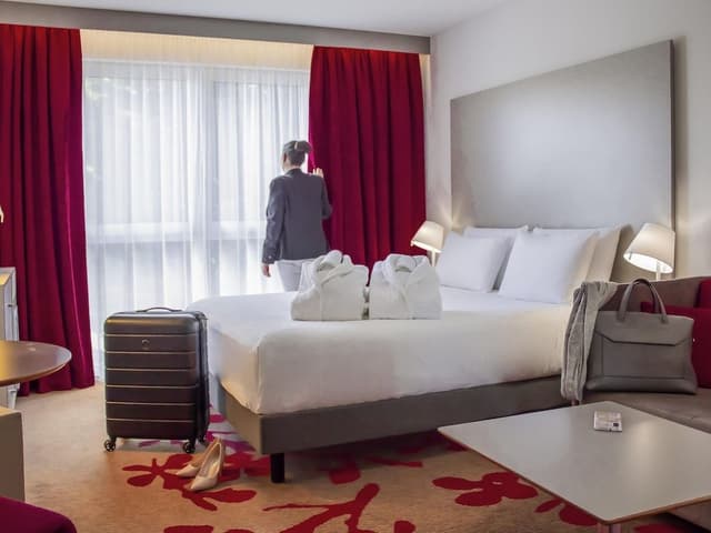 Privilege, Room, 1 Queen Bed with Sofa bed