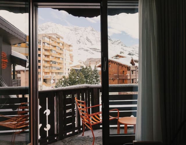 Room (Privilege Village View)