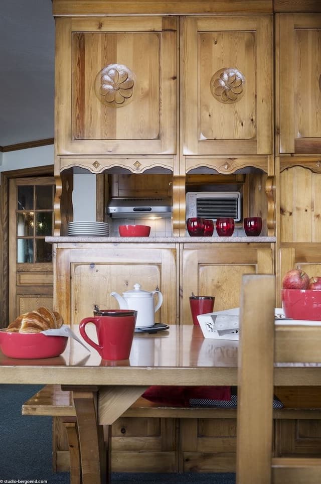 2 Bedroom Cabin Apartment for 6