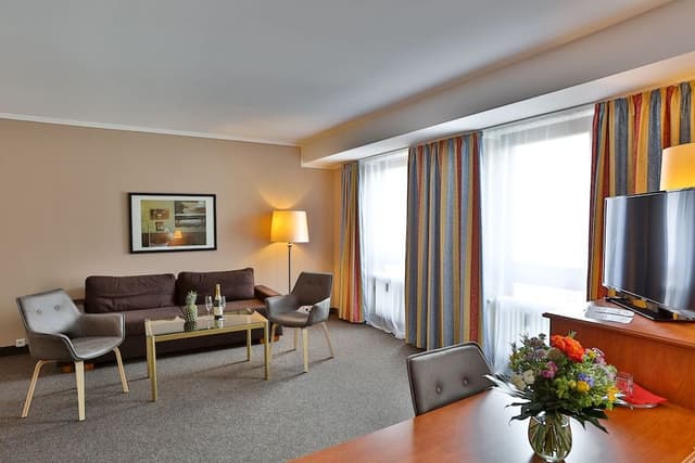 Grand Double Room, Courtyard View