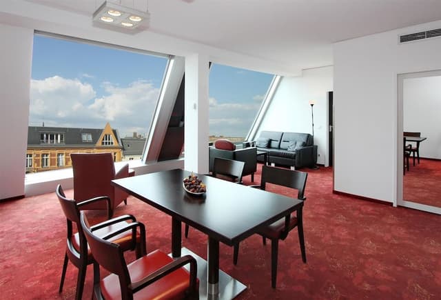 Suite, 1 King Bed with Sofa bed