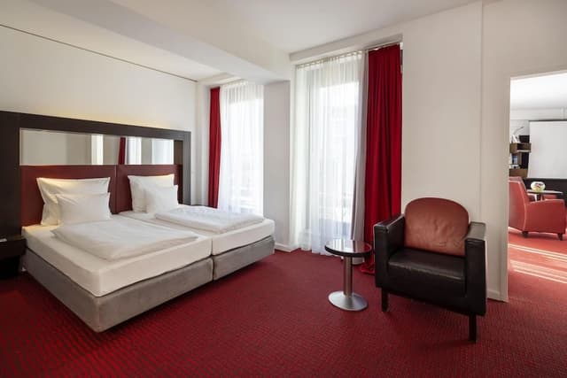 Business Suite, 1 Double Bed with Sofa bed