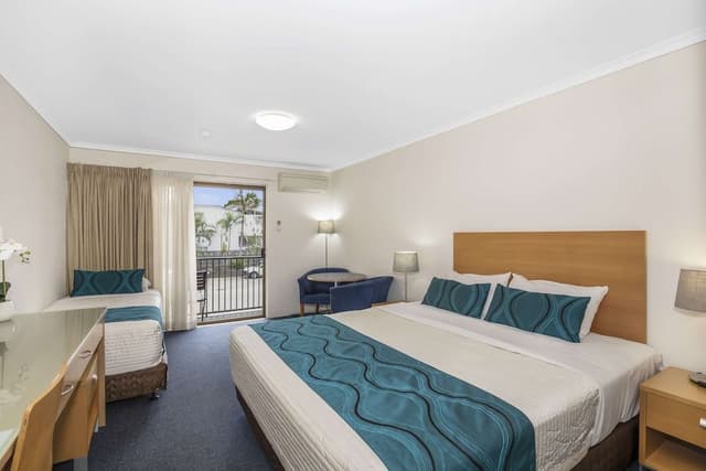 Deluxe Suite, Multiple Beds, Non Smoking