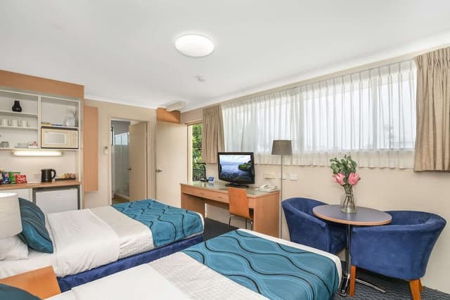 Deluxe Room, Multiple Beds, Non Smoking