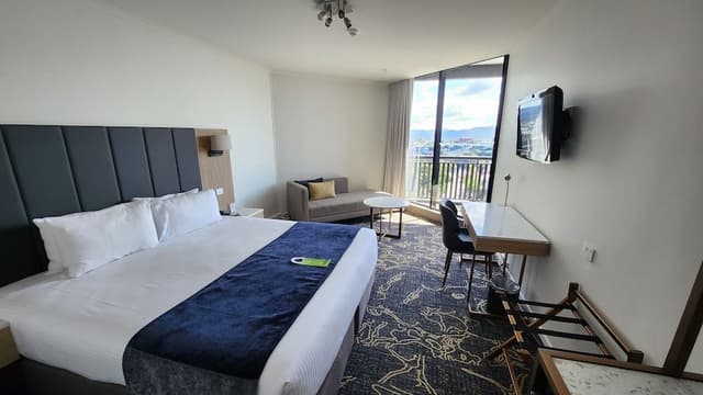 Superior King Room - High Floor with Balcony