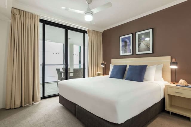 Apartment, 2 Bedrooms (No Housekeeping)