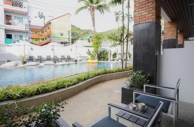 Deluxe Double or Twin Room, Pool Access