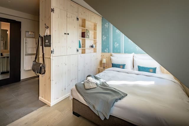 Standard Double Room, 1 Queen Bed