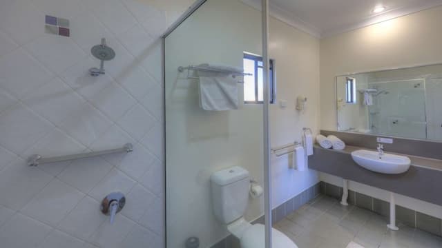 Standard Room, Multiple Beds, Non Smoking