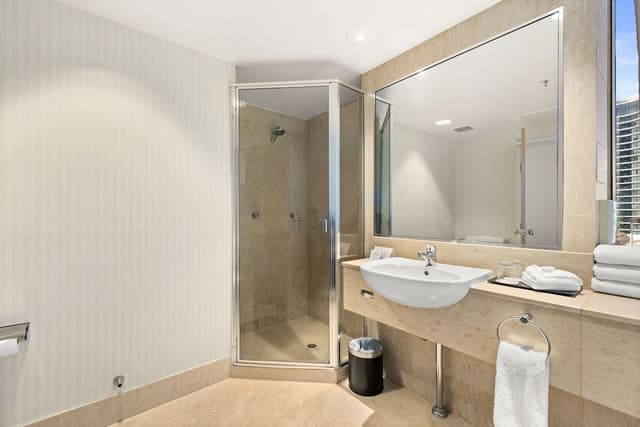 Standard Room, 1 King Bed, Ocean View (Top Floor)