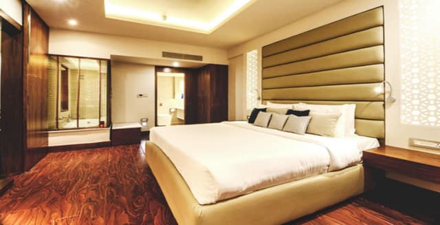 Hazel Suite